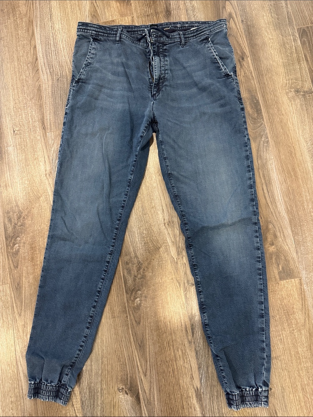 Boss Men's Washed Blue Slim Jogger Jeans